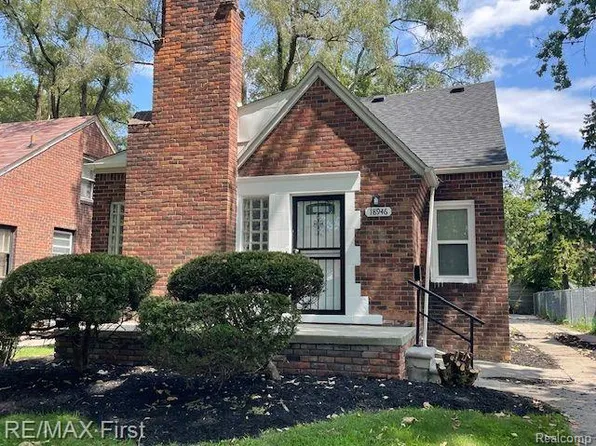 18946 Lindsay St, Detroit, MI 48235