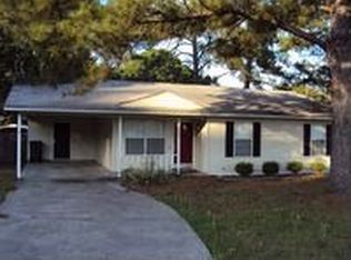 835 Mimosa St, Blackshear, GA 31516