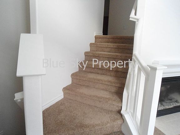 5th image of 330 Matthew Way Unit 105