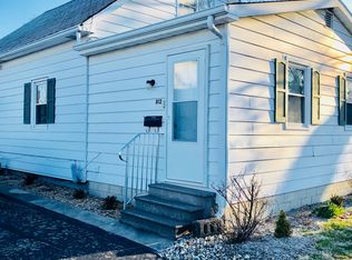 812 Lincoln Ave, Mattoon, IL