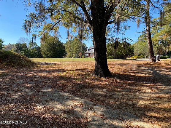 5th image of 208 N Lakes Drive #7