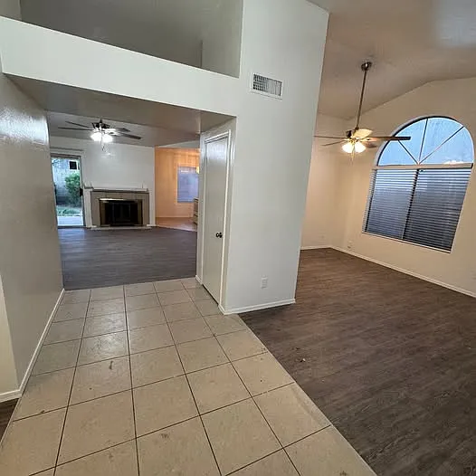 8016 W Vermont Ave — Photo 6