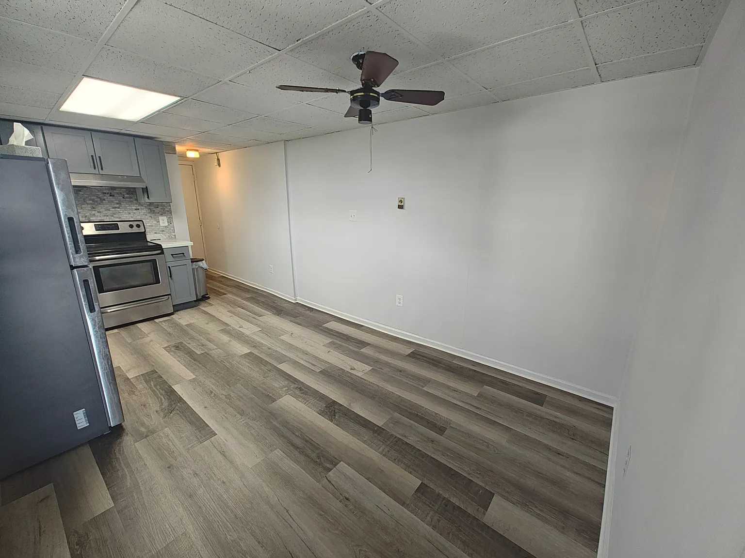 1 bed, 500 sqft, $1,100 — Photo 3