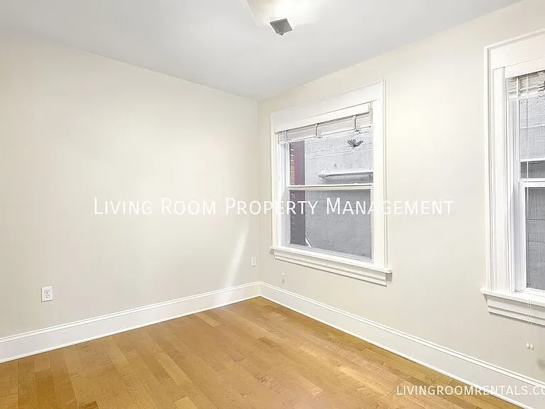 2076 NW Johnson St #104 — Photo 10
