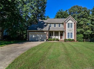 9239 Heritage Woods Pl, Charlotte, NC 28269