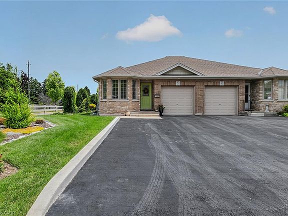 4th image of 51 Millcroft Dr