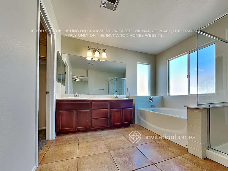 1014 Shades End Ave — Photo 16