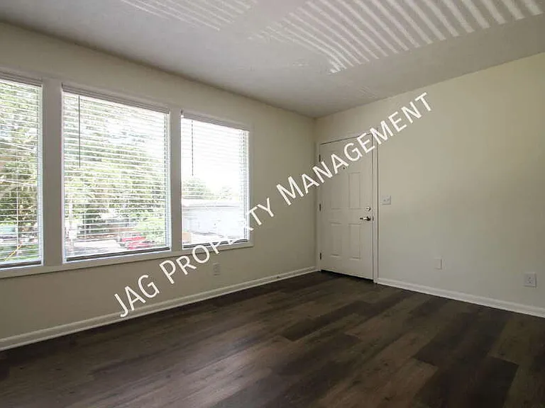 1436 Berrier St #2 — Photo 6