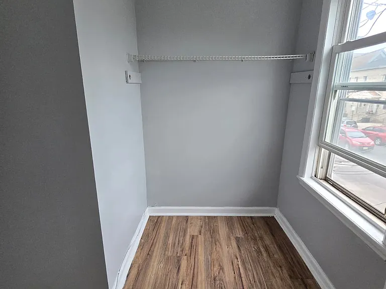 122 Marshall St #2A — Photo 8