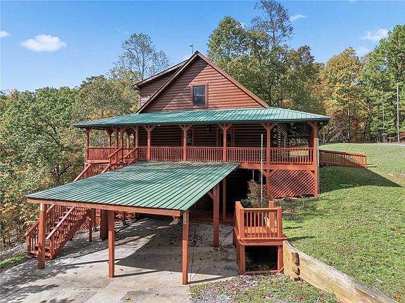 2nd image of 1384 Crystal Ln NE