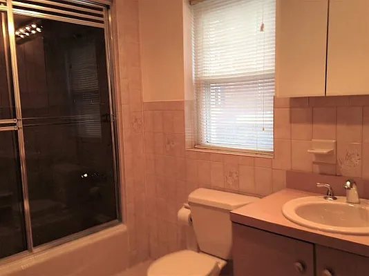 Rented by Owner | media 36