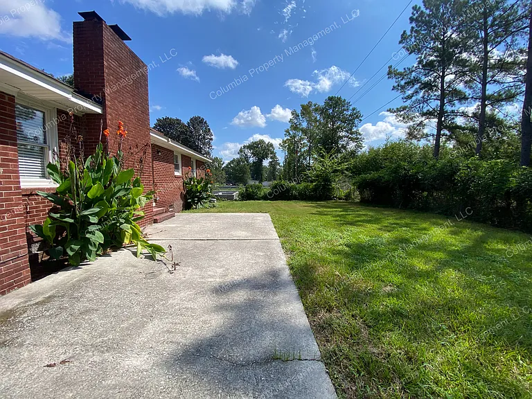 306 Lloydwood Dr — Photo 20