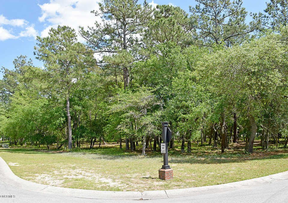 1st image of 599 Versailles Blvd SW