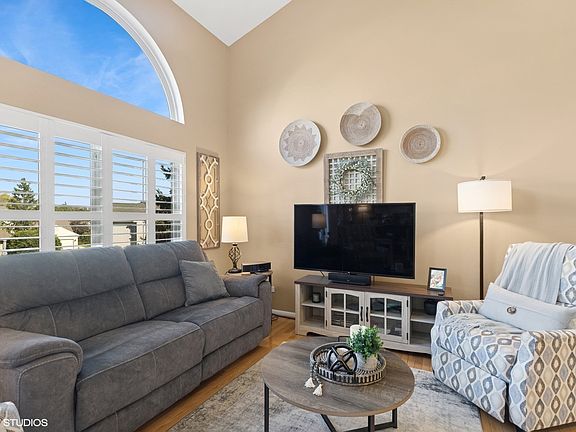 3rd image of 1706 Pine St #1706