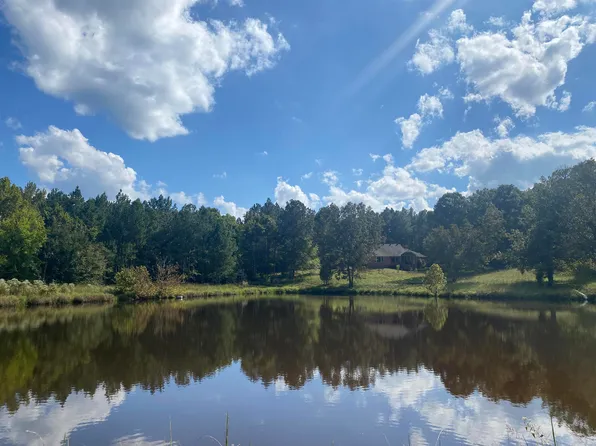 1201 D Gardner Rd, Selmer, TN 38375