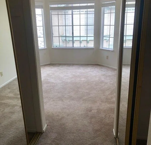 1229 S Alta Vista Ave — Photo 8