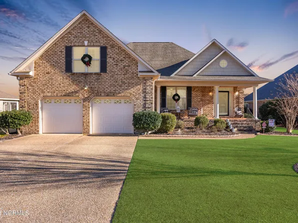 1105 Highlands Drive, Hampstead, NC 28443