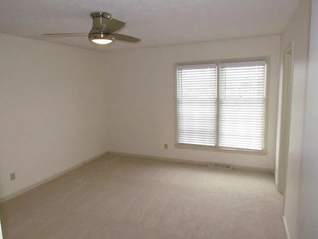 3375 Moundview Ct #B — Photo 22