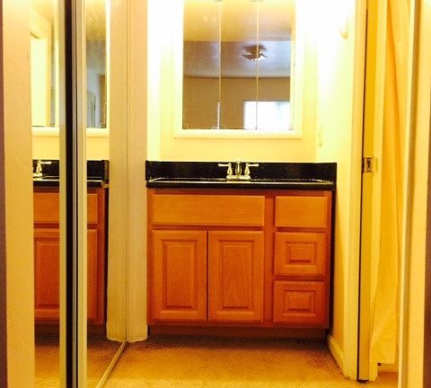 5th image of 2044 Joan Way