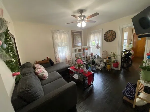 39 Church St #1, Somerville, MA 02143