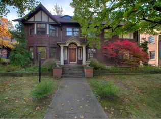 2552 Euclid Heights Blvd, Cleveland Heights, OH 44106