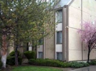 420 E Creekside Cir APT A, Murray, UT 84107