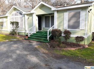 1913 Terminal Loop Rd, Mc Queeney, TX 78123