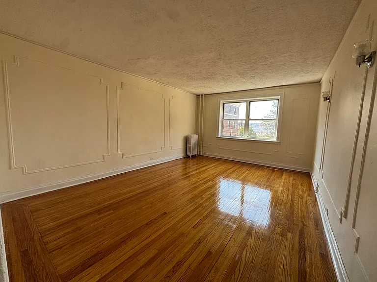 40 Park Ave — Photo 9