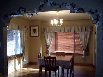2nd image of 925 Eales Ave