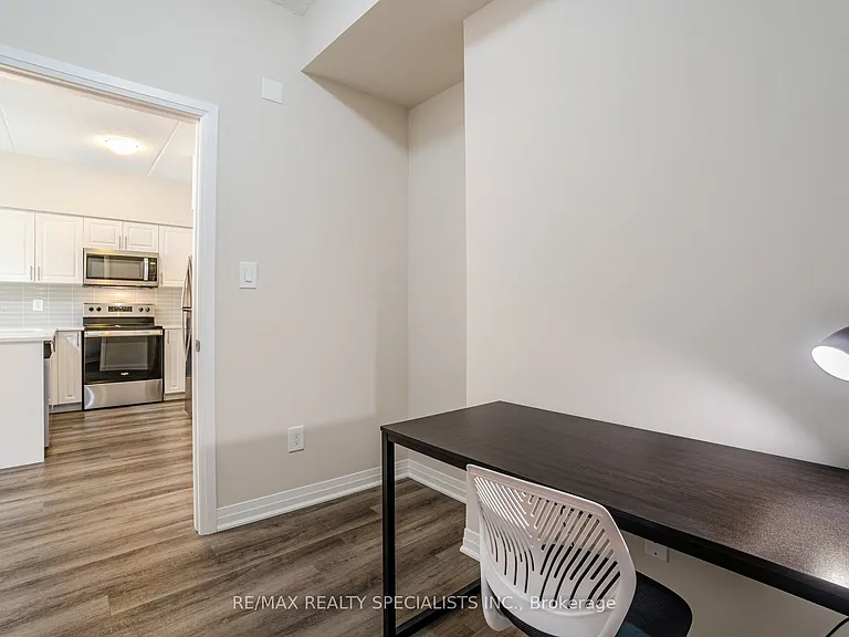 610 Farmstead Dr #315 — Photo 19