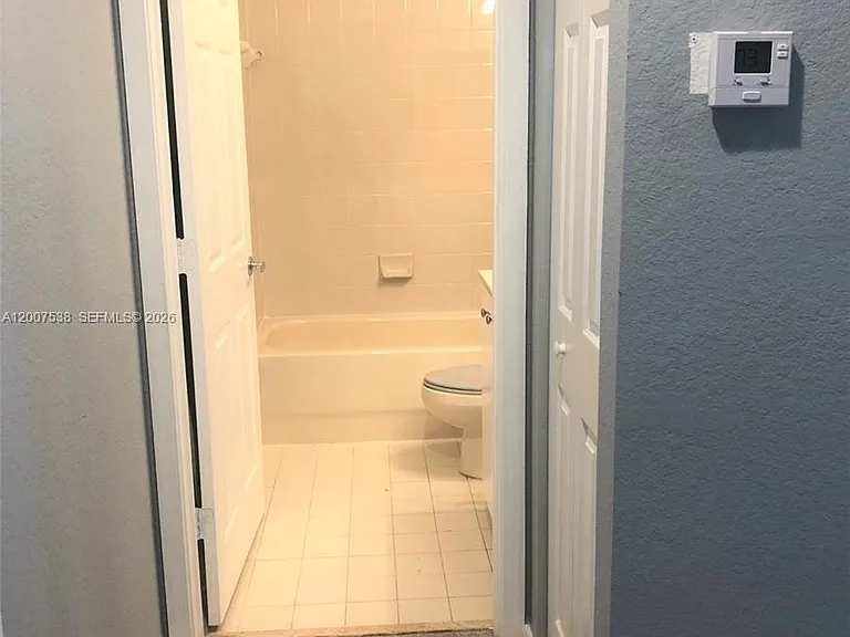 8209 SW 25th Ct — Photo 29
