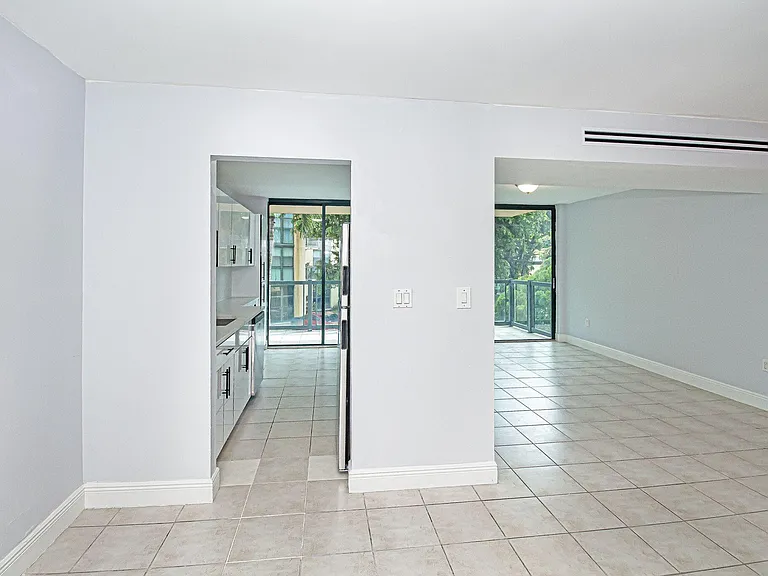 11780 SW 18th St #210-2 — Photo 14