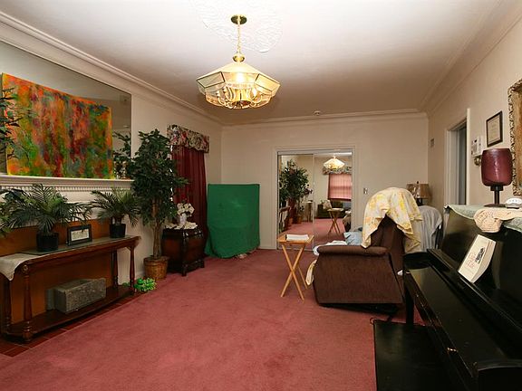3rd image of 1124 Fenmore Dr