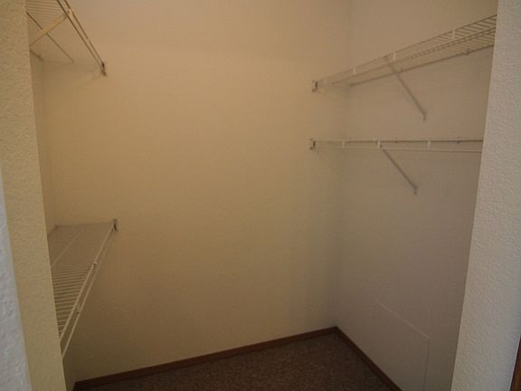 4th image of 2114-2210 Meadowland Dr #2124-204