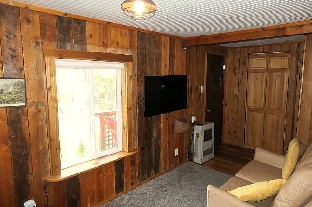 1 bed, 320 sqft, $1,350 — Photo 4