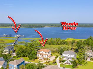 2219 N Marsh Dr, Mount Pleasant, SC 29466