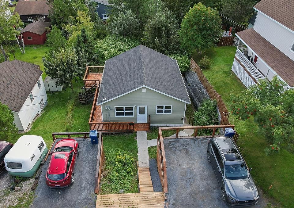 1st image of 9 Farmdale Road