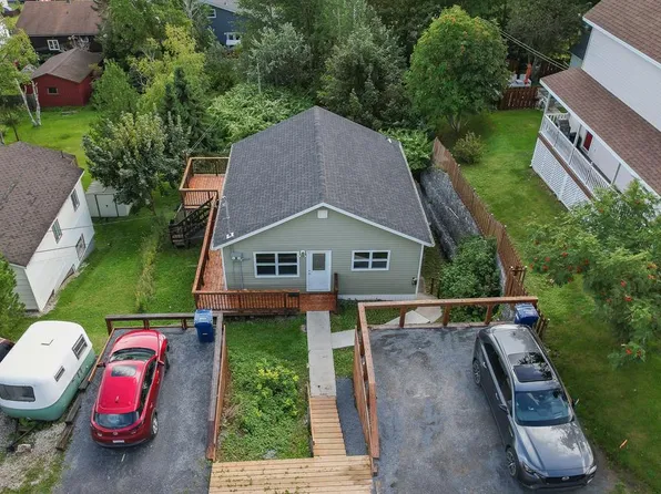 9 Farmdale Road, Corner Brook, NL A2H4N5