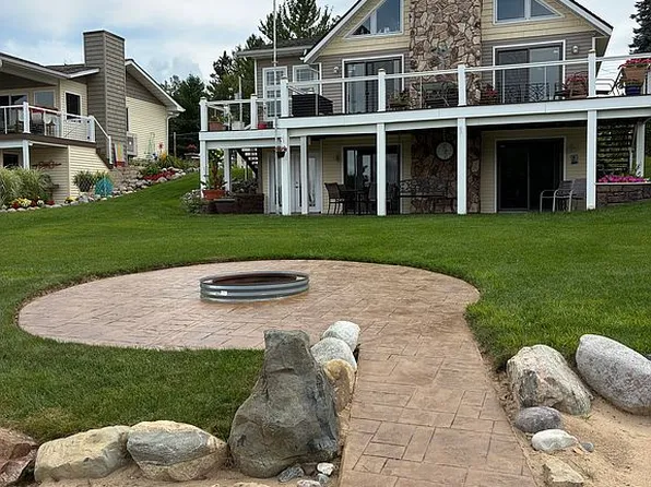 1721 S Ogemaw Trl, West Branch, MI 48661
