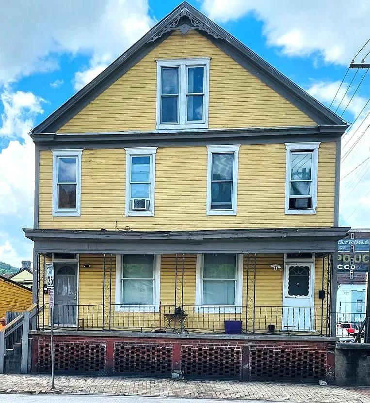 4001-4003 Wood Street photo 1