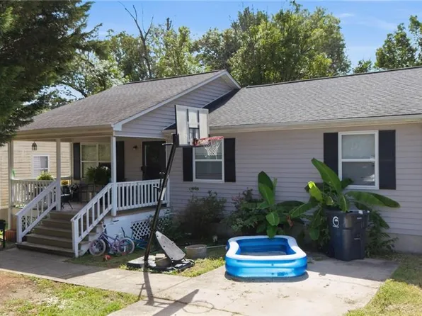 326 Bingham St, Greensboro, NC 27401