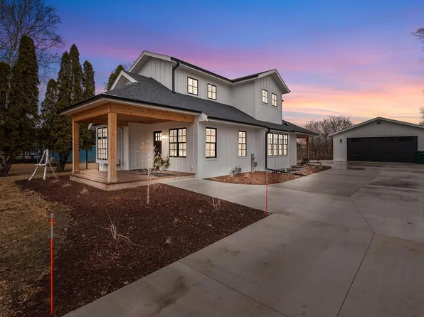 750 North Mill STREET, Saukville, WI 53080