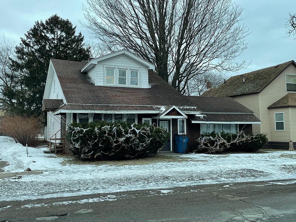 1st image of 2916 Sanford St