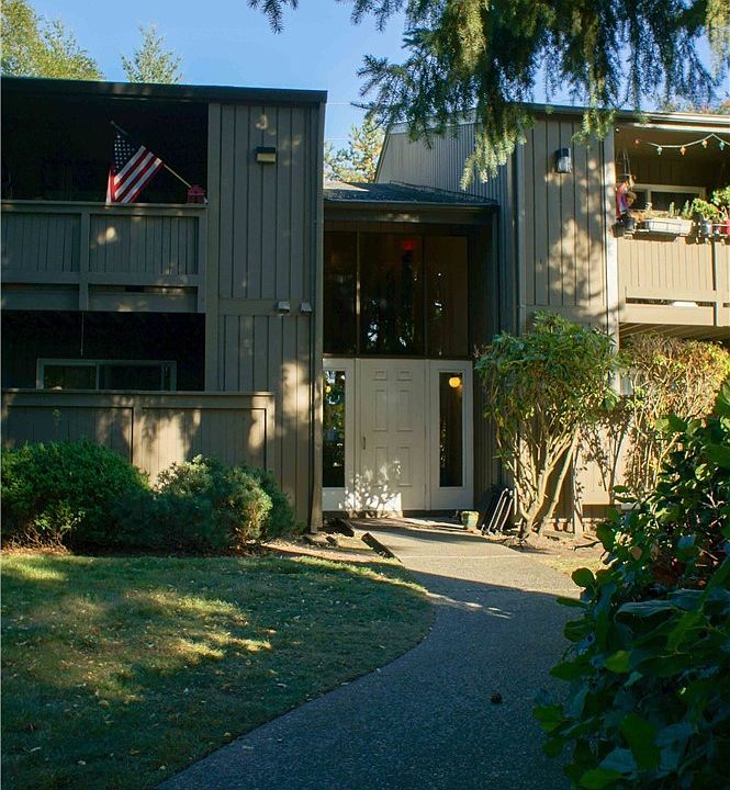 1st image of 1605 N Visscher St APT O-202