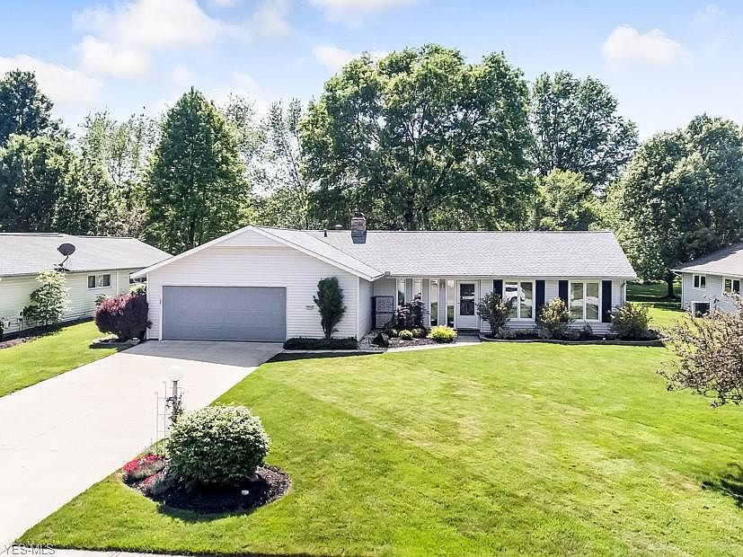1st image of 5030 Meadow Moss Ln