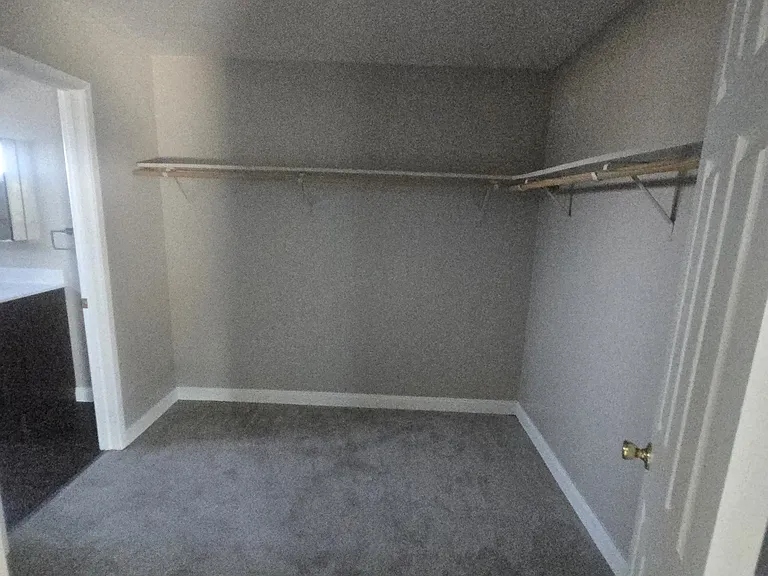 520 Van Buren Avenue — Photo 104