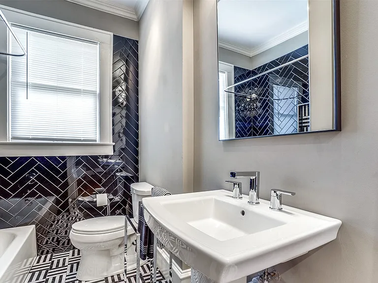 4130 Bowser Ave — Photo 15