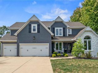 16102 Overbrook Ln, Stilwell, KS 66085