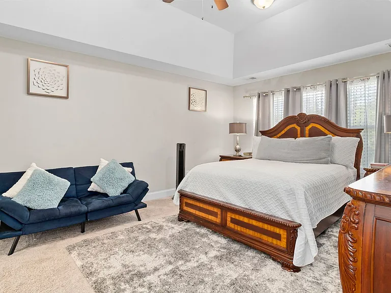 6508 Satjanon Dr — Photo 39