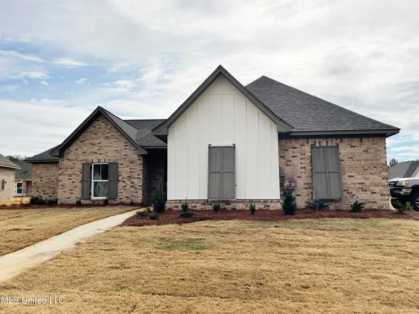 200 Wethersfield Dr, Florence, MS 39073